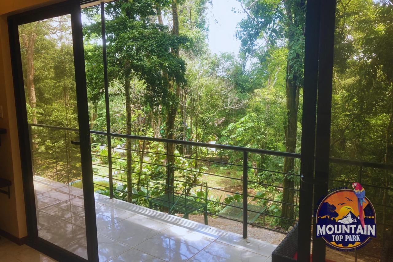 Mountain Top Park Hotel Quepos Kültér fotó