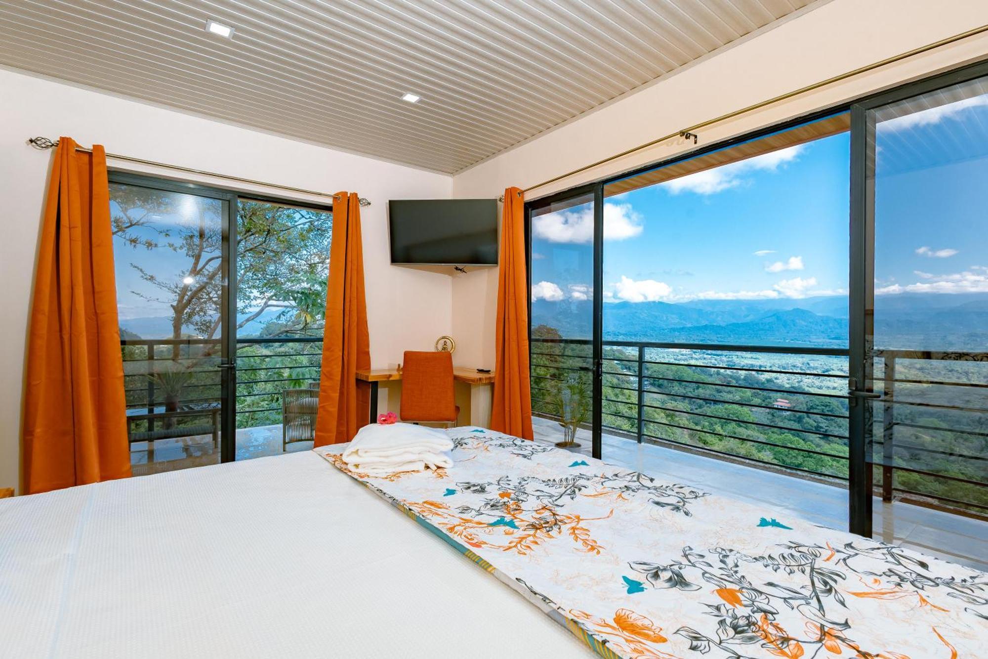 Mountain Top Park Hotel Quepos Kültér fotó